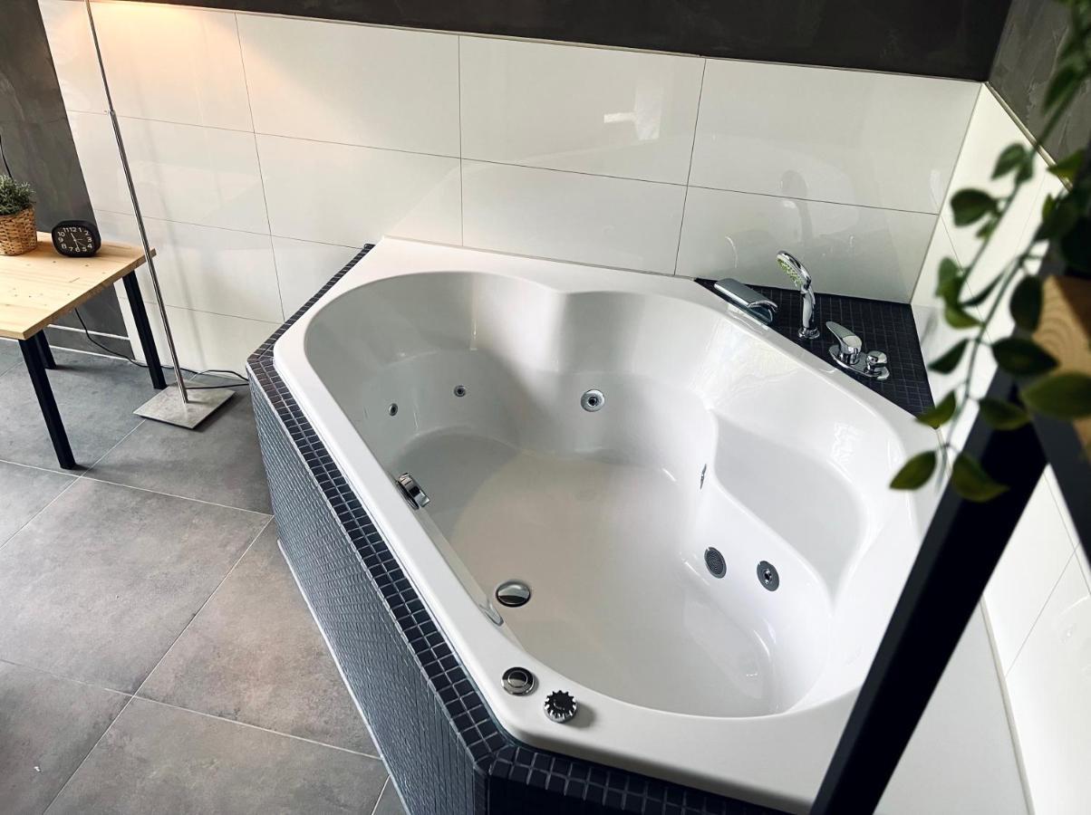 Hotel De Kastanjefabriek Eibergen Luaran gambar